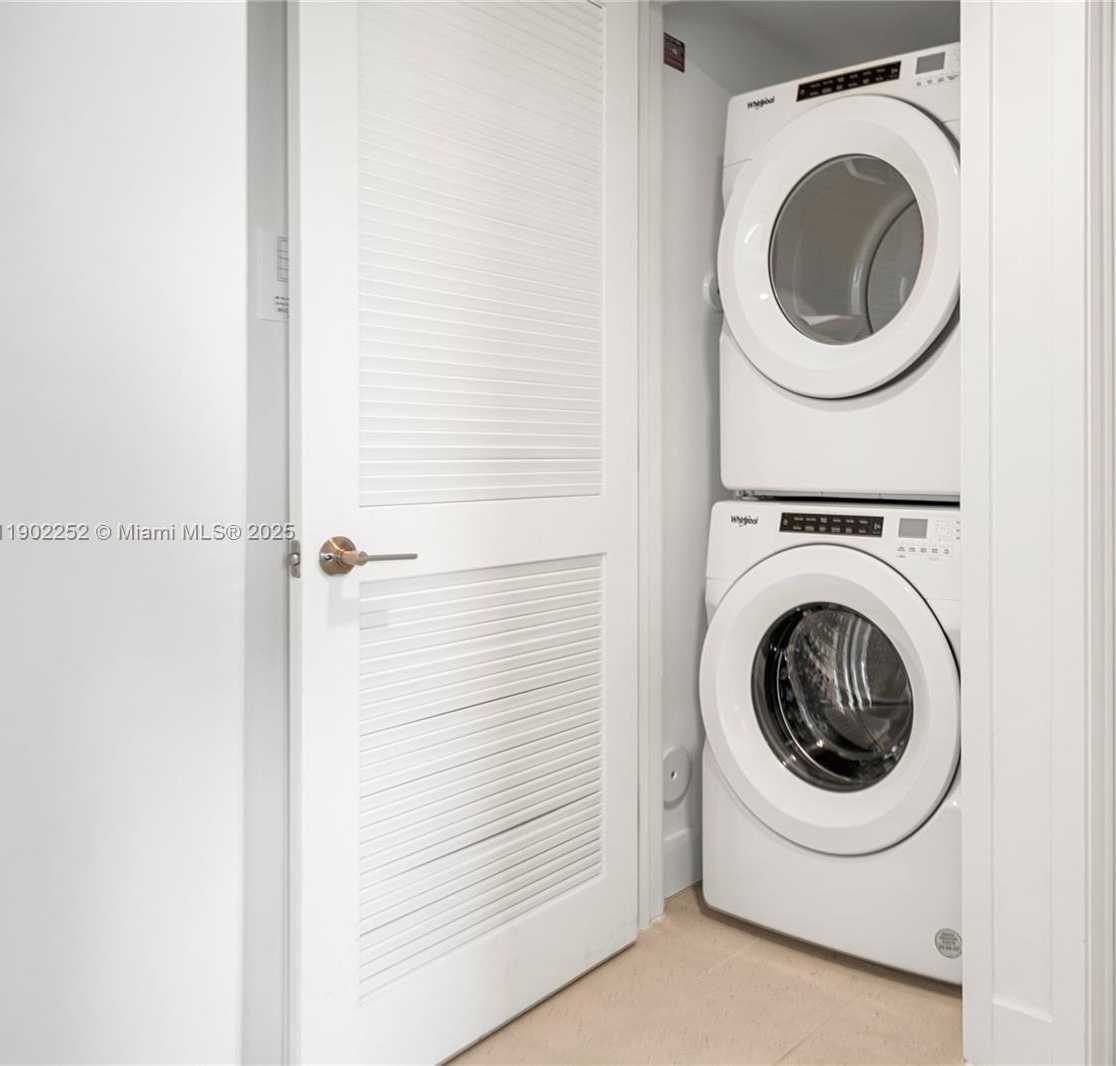 Small Image of 159 NORTH EAST 6TH ST #2405, Miami Number 20