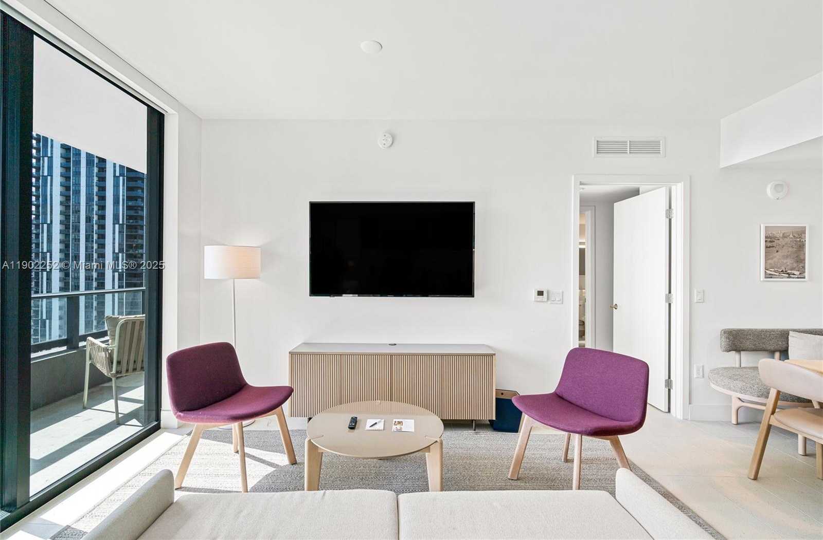 Small Image of 159 NORTH EAST 6TH ST #2405, Miami Number 7