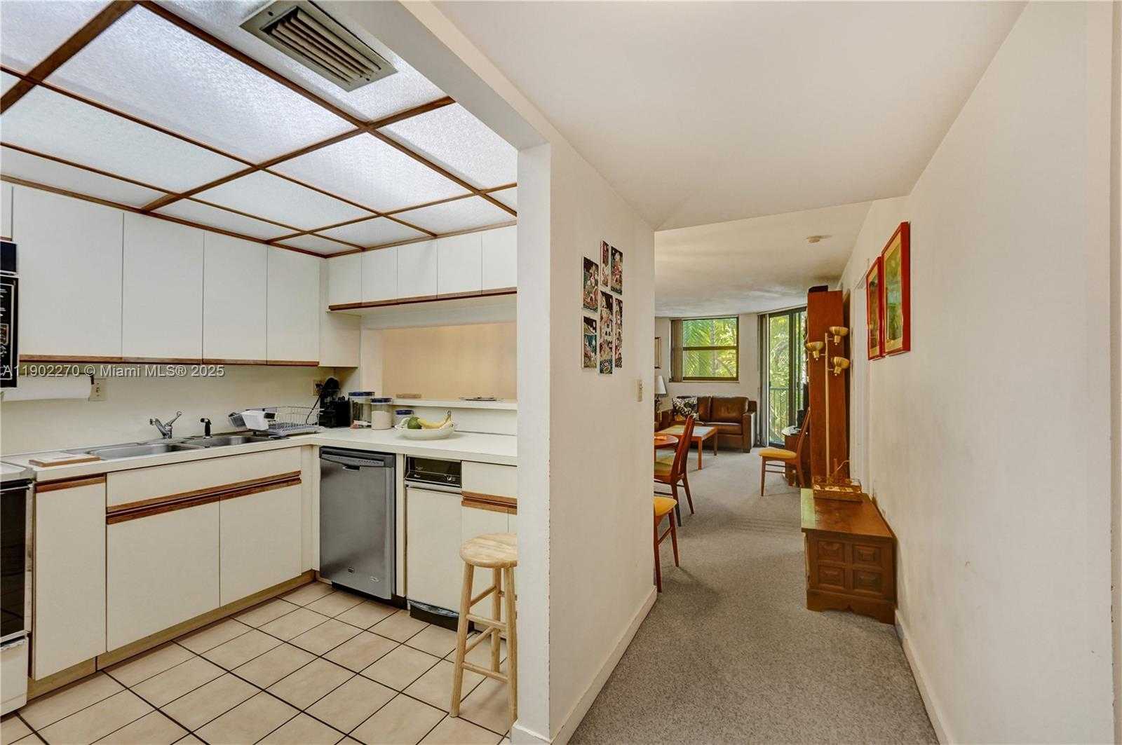 Imagen de Pequeño Objeto