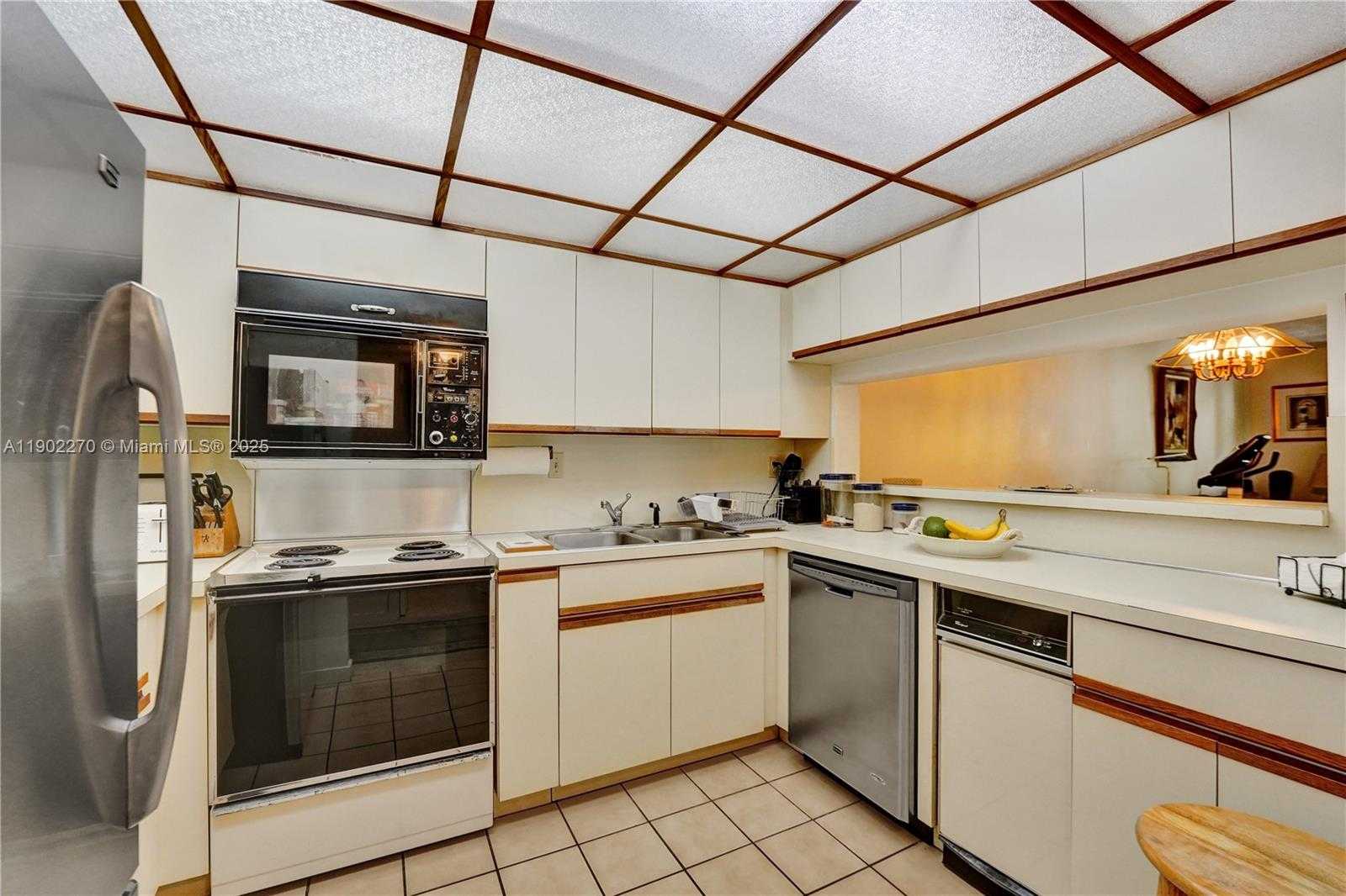 Imagen de Pequeño Objeto