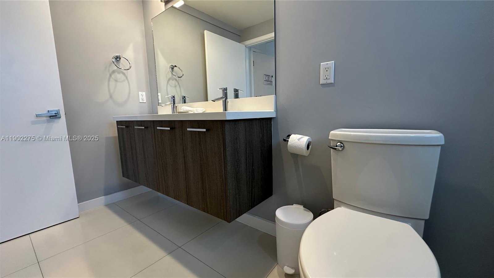 Small Image of 1120 98TH ST #302, Bay Harbor Islands Number 16