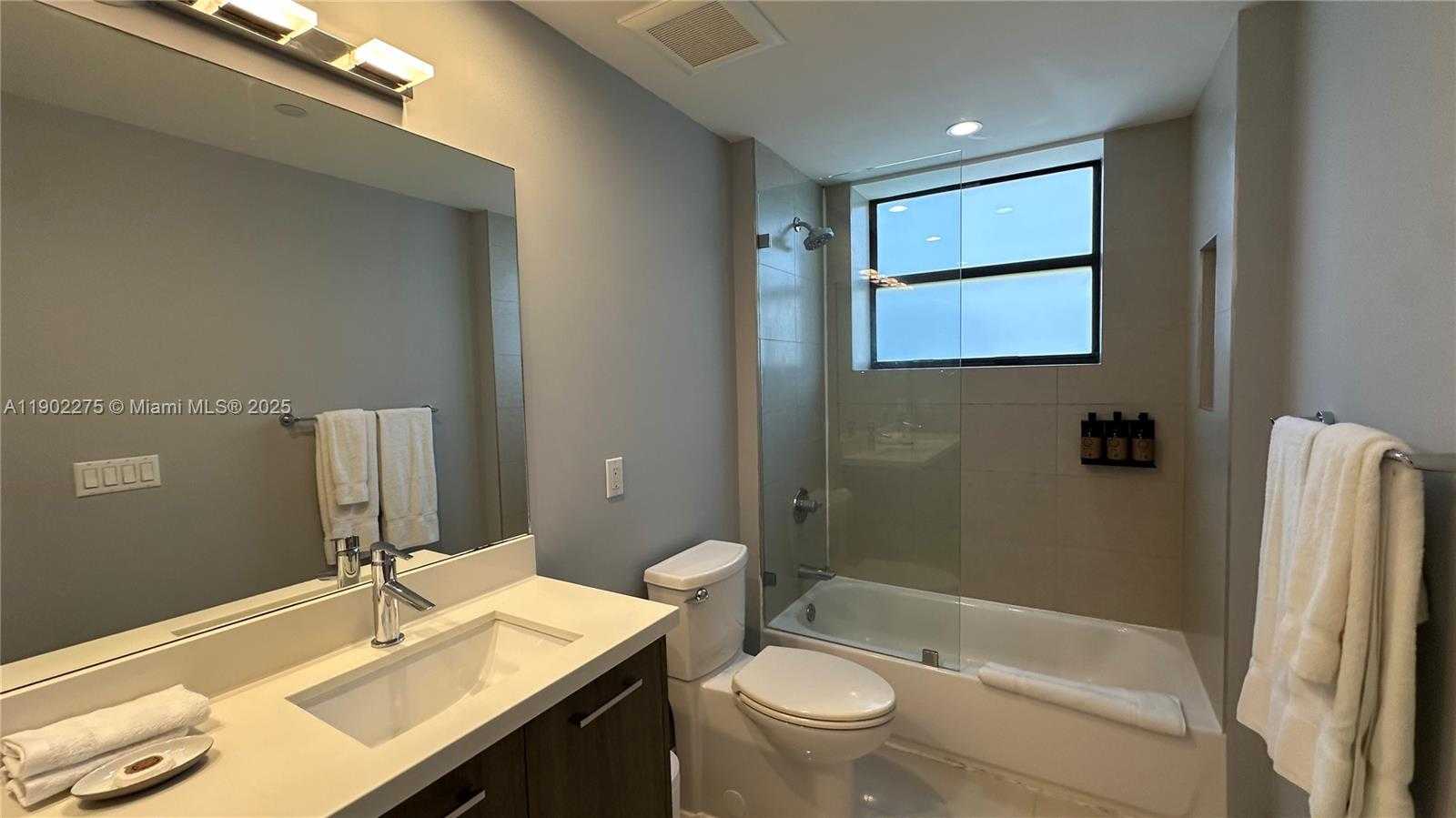 Small Image of 1120 98TH ST #302, Bay Harbor Islands Number 18