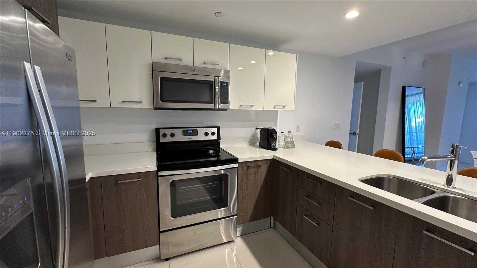 Small Image of 1120 98TH ST #302, Bay Harbor Islands Number 3