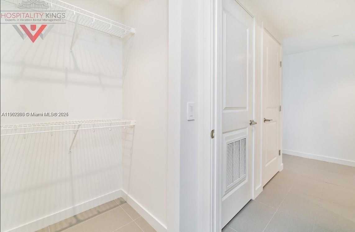 Small Image of 1600 NORTH EAST 1ST AVE #1916, Miami Number 11