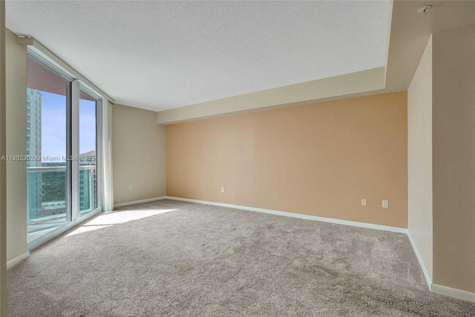 Small Image of 3370 HIDDEN BAY DR #2114, Aventura Number 22