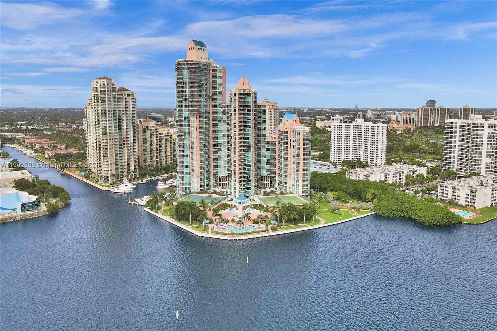 Small Image of 3370 HIDDEN BAY DR #2114, Aventura Number 75