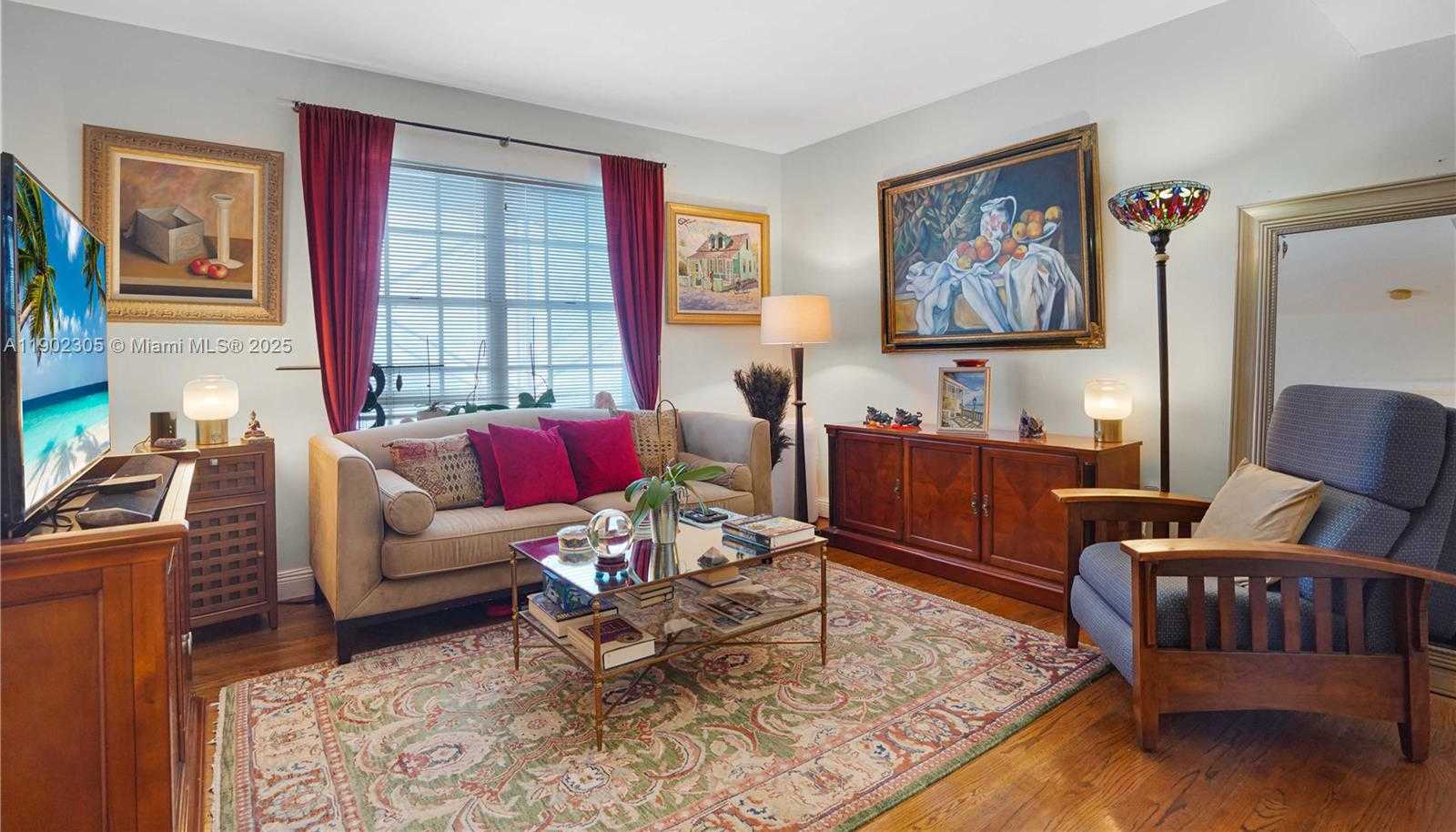 Small Image of 1051 MERIDIAN AVE #1K, Miami Beach Number 1