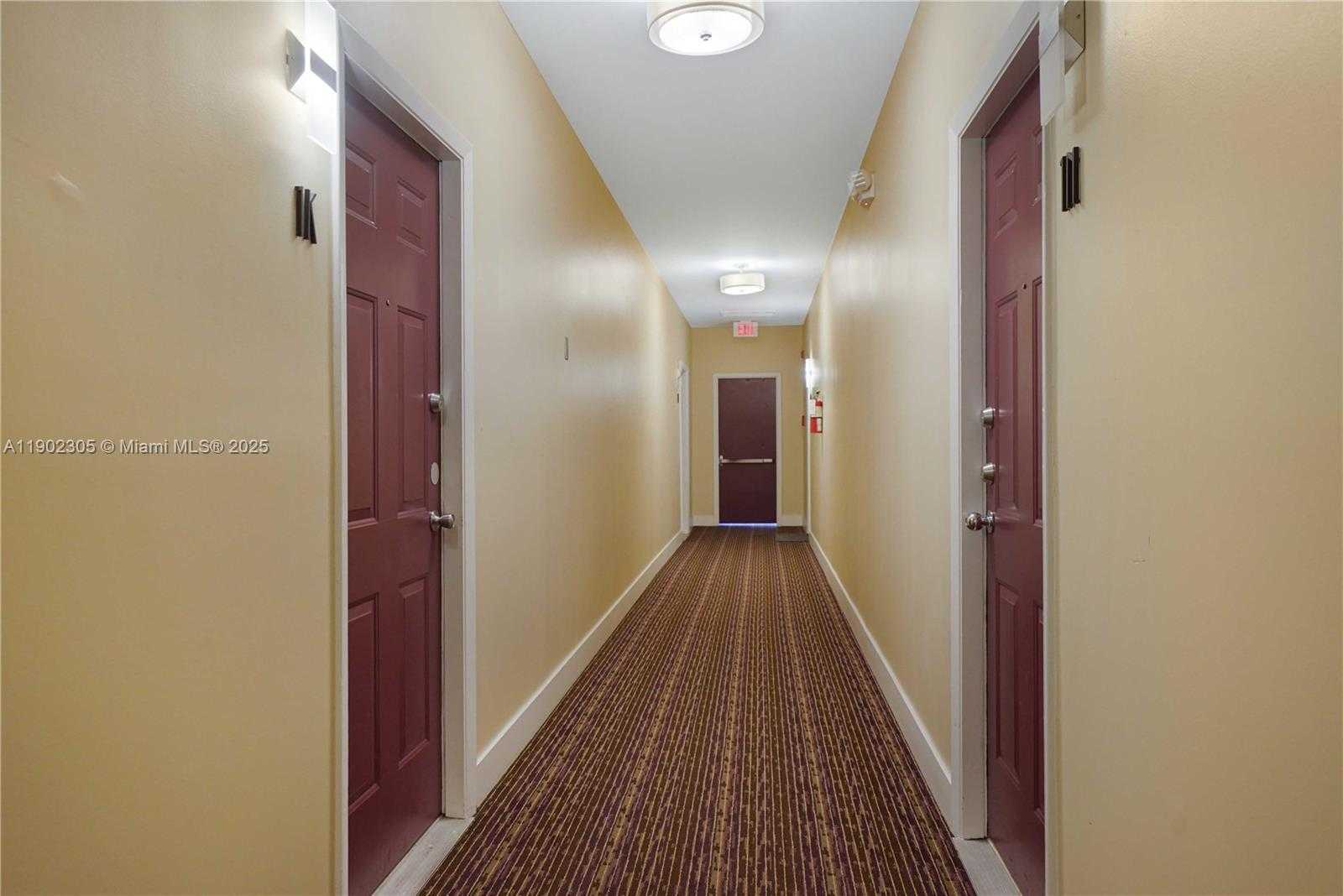 Small Image of 1051 MERIDIAN AVE #1K, Miami Beach Number 21