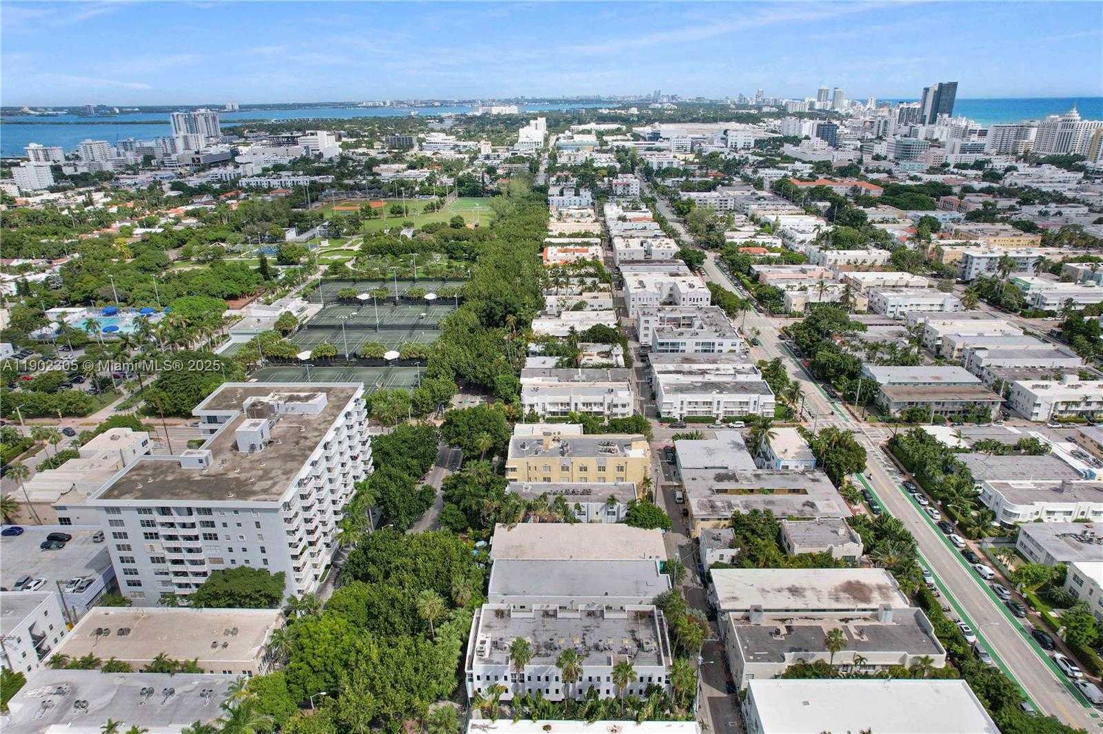 Small Image of 1051 MERIDIAN AVE #1K, Miami Beach Number 28