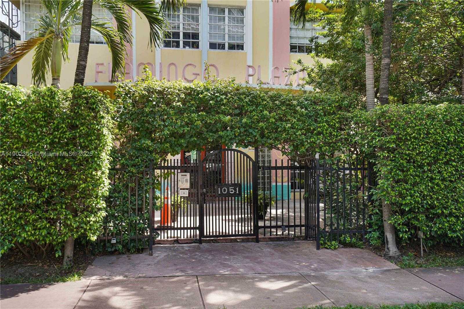 Small Image of 1051 MERIDIAN AVE #1K, Miami Beach Number 38