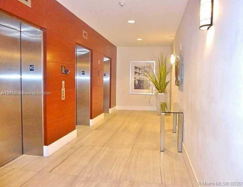 Small Image of 1861 NORTH WEST S RIVER DR #2601, Miami Number 17