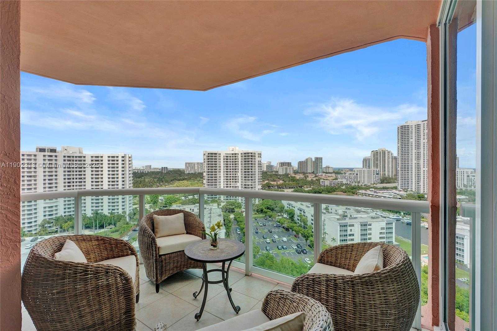 Small Image of 3370 HIDDEN BAY DR #1702, Aventura Number 13