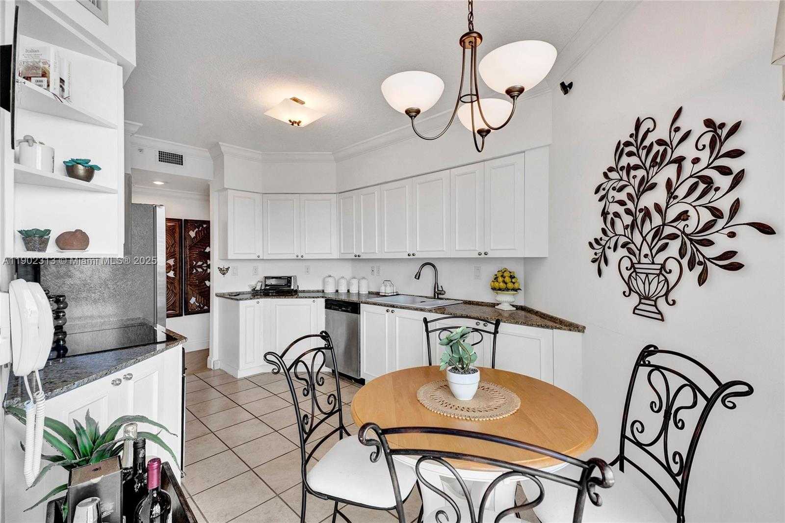 Small Image of 3370 HIDDEN BAY DR #1702, Aventura Number 18