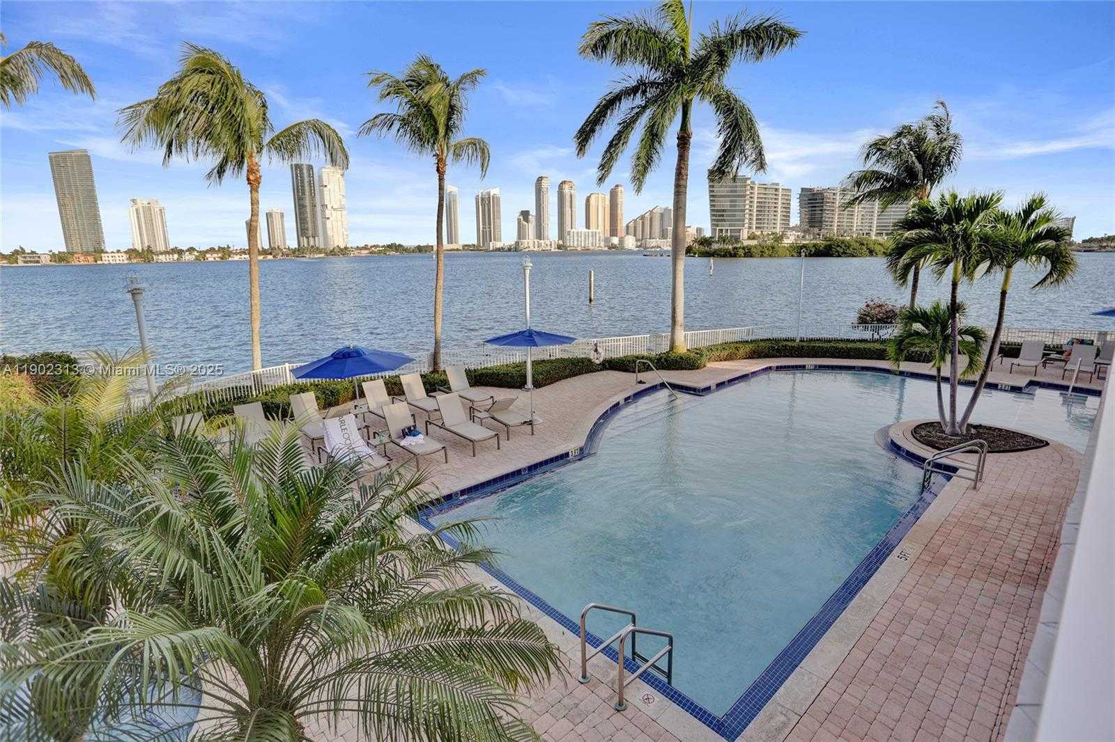 Small Image of 3370 HIDDEN BAY DR #1702, Aventura Number 38