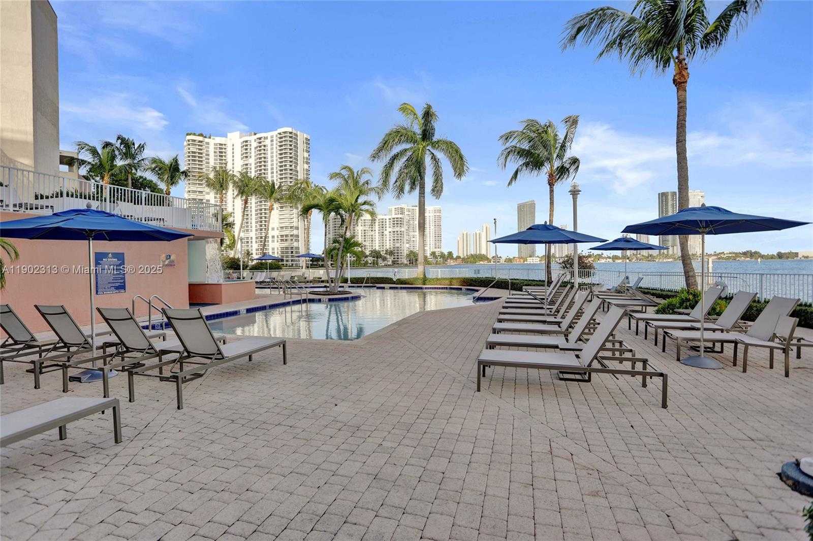Small Image of 3370 HIDDEN BAY DR #1702, Aventura Number 39