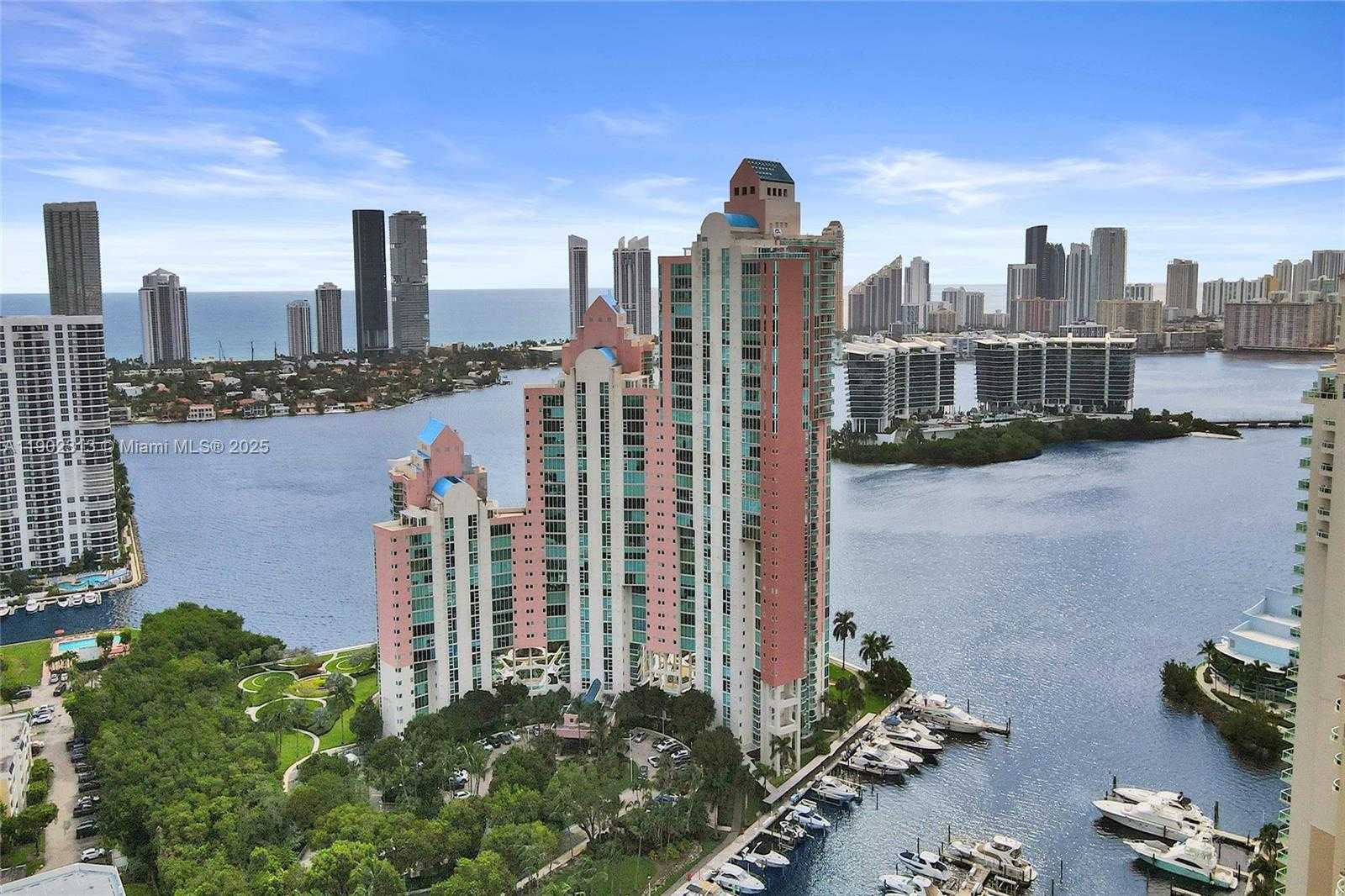 Small Image of 3370 HIDDEN BAY DR #1702, Aventura Number 52