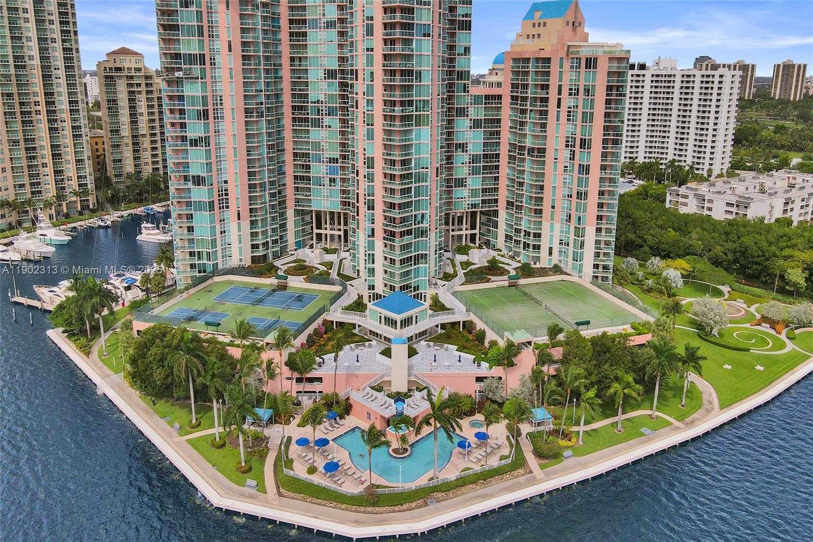 Small Image of 3370 HIDDEN BAY DR #1702, Aventura Number 55