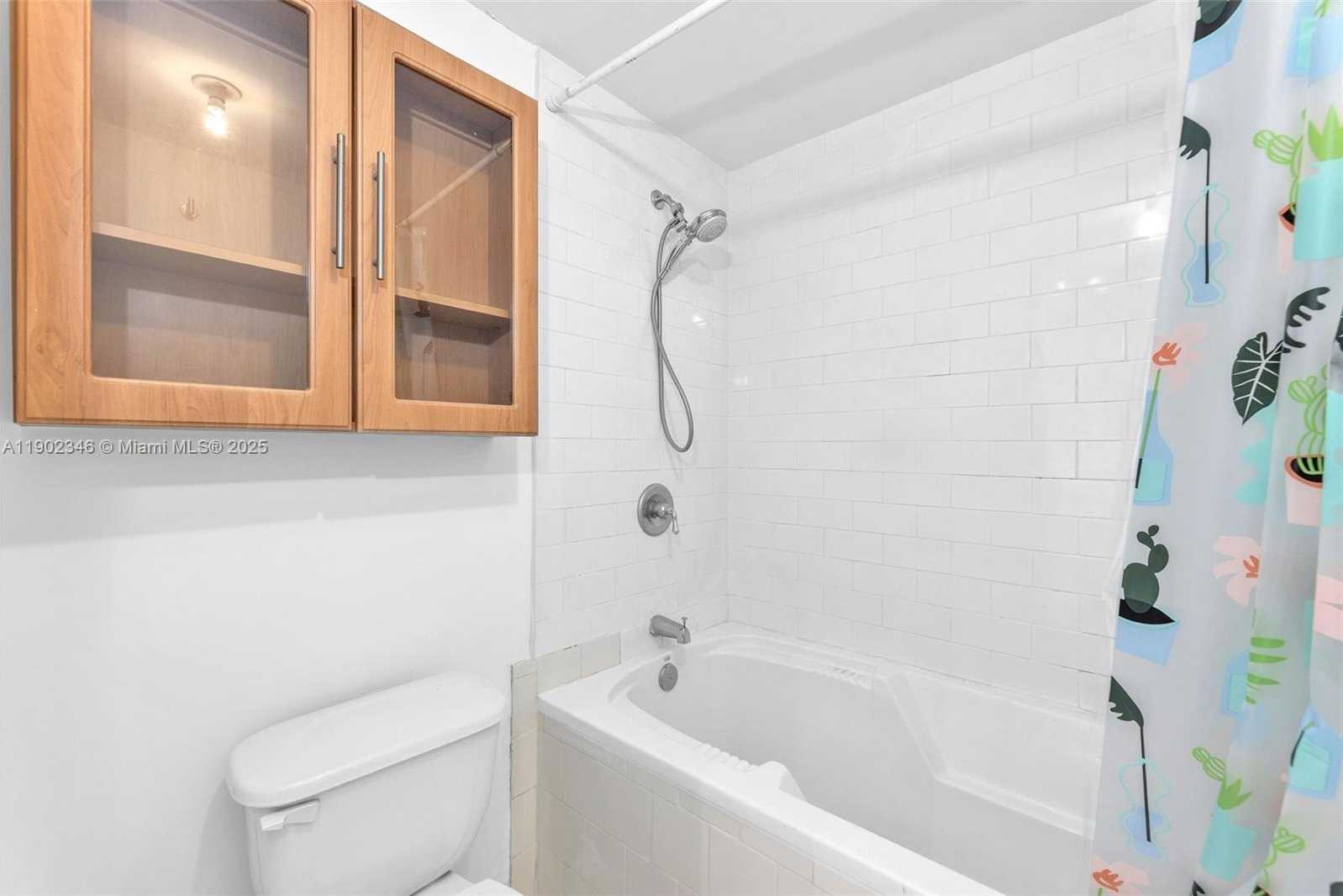 Small Image of 690 SOUTH WEST 1ST COURT #1008, Miami Number 17