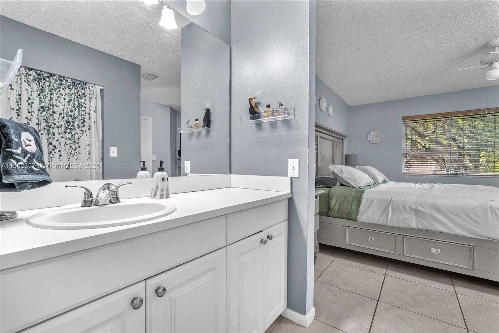 Small Image of 9507 SOUTH WEST 140TH CT #9507, Miami Number 16