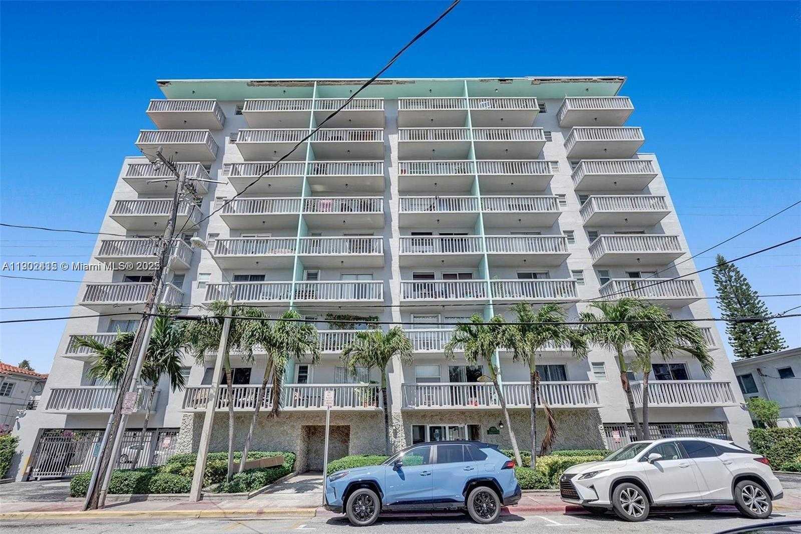 Small Image of 7620 CARLYLE AVE #703, Miami Beach Number 26