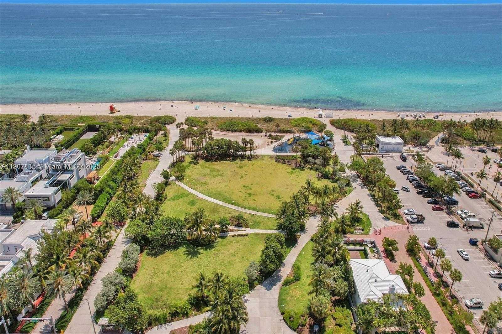 Small Image of 7620 CARLYLE AVE #703, Miami Beach Number 36