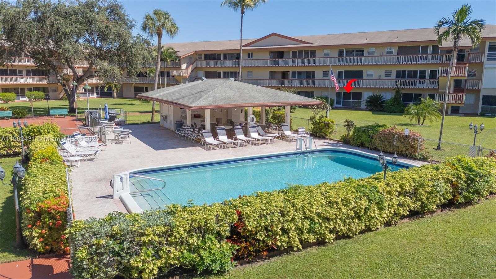 Small Image of 5300 WASHINGTON ST #H137, Hollywood Number 5