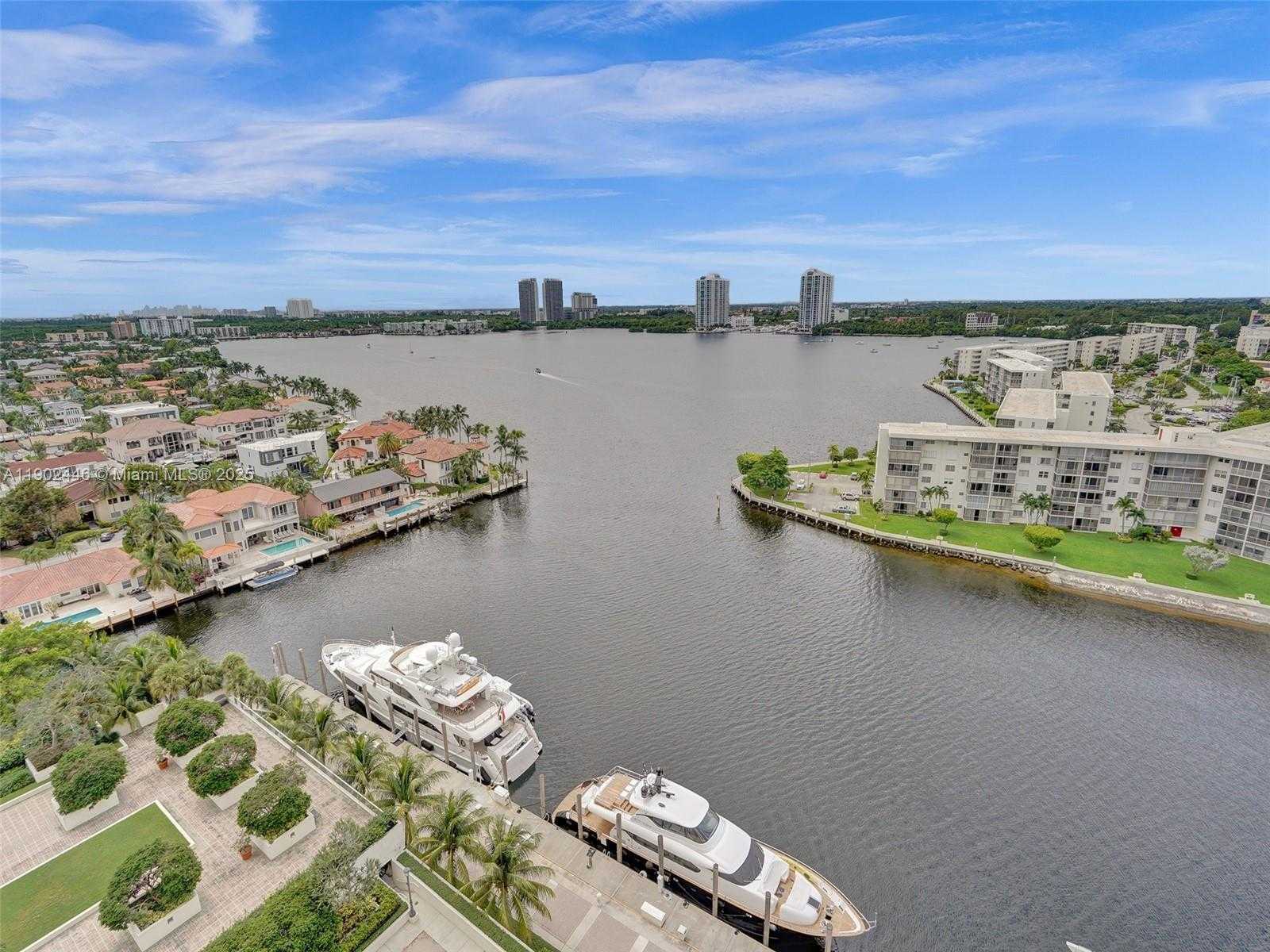 Small Image of 1000 WEST ISLAND BLVD #1612, Aventura Number 39