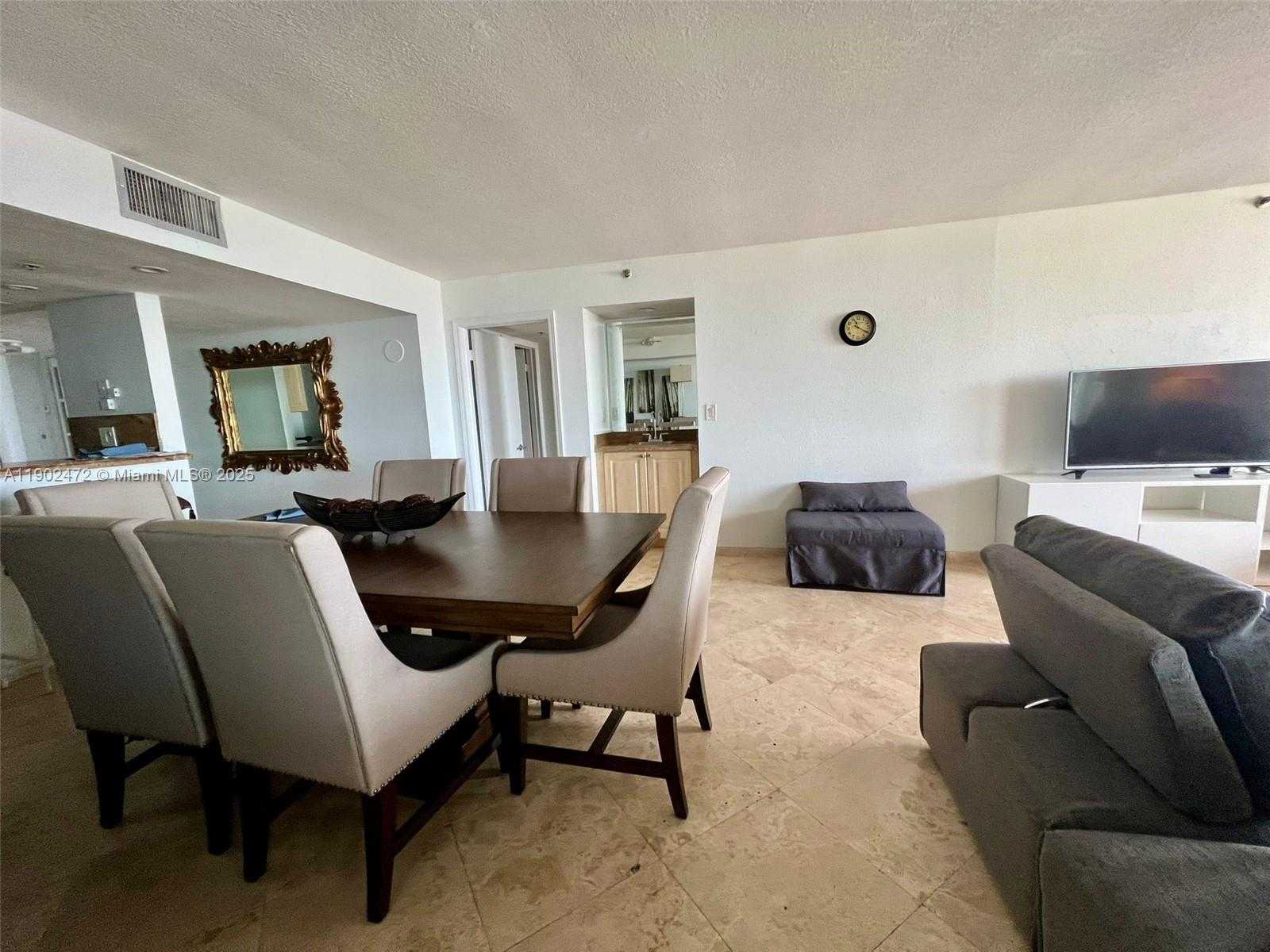 Small Image of 1717 NORTH BAYSHORE DR #B-4141, Miami Number 34