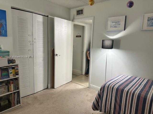 Small Image of 17911 NORTH WEST 68TH AVE #P, Hialeah Number 15