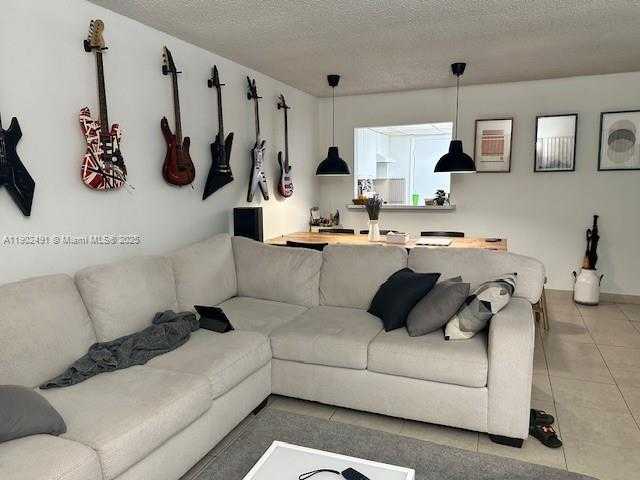 Small Image of 17911 NORTH WEST 68TH AVE #P, Hialeah Number 8