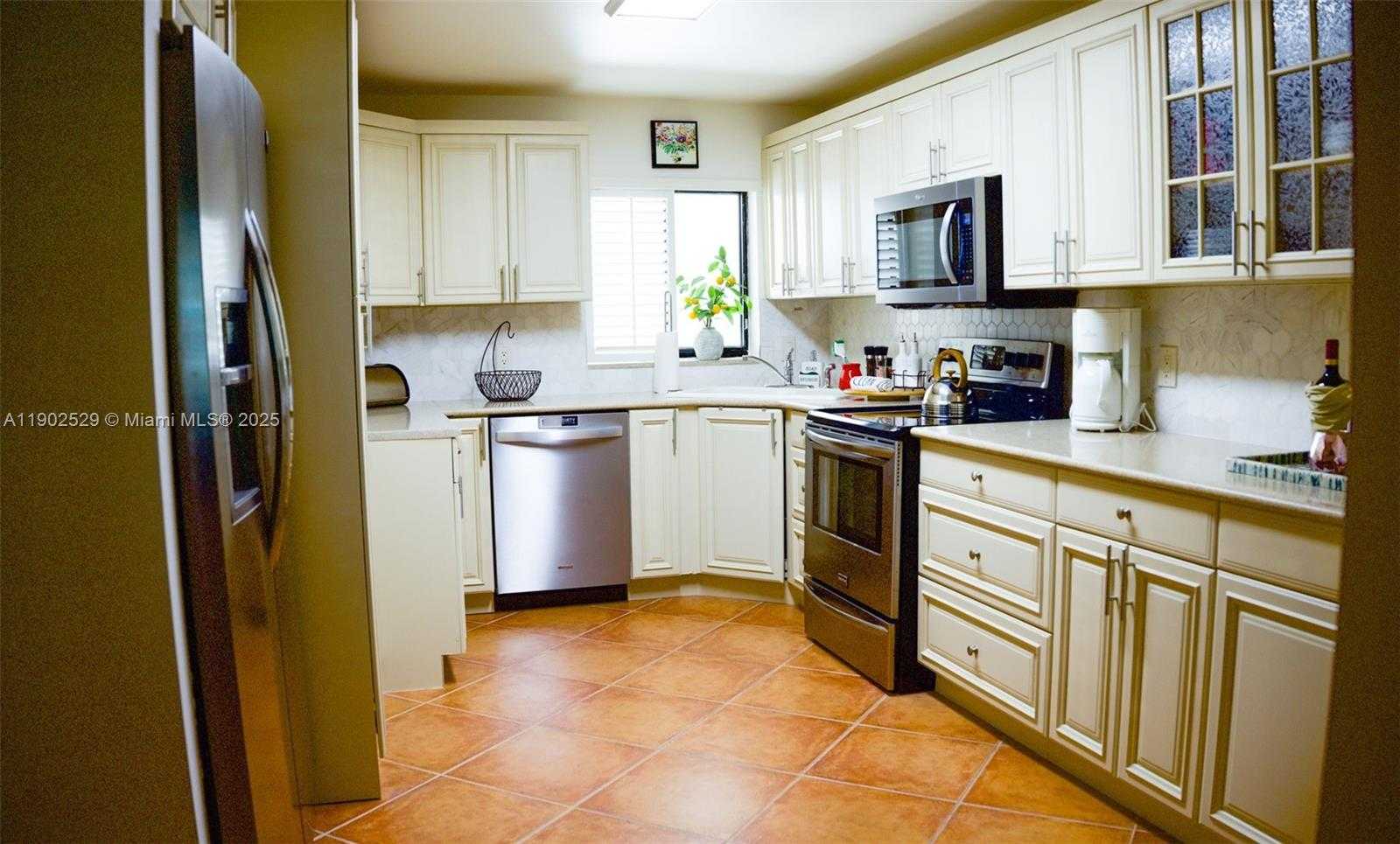 Small Image of 2165 GALLEON DR #G3, Vero Beach Number 12