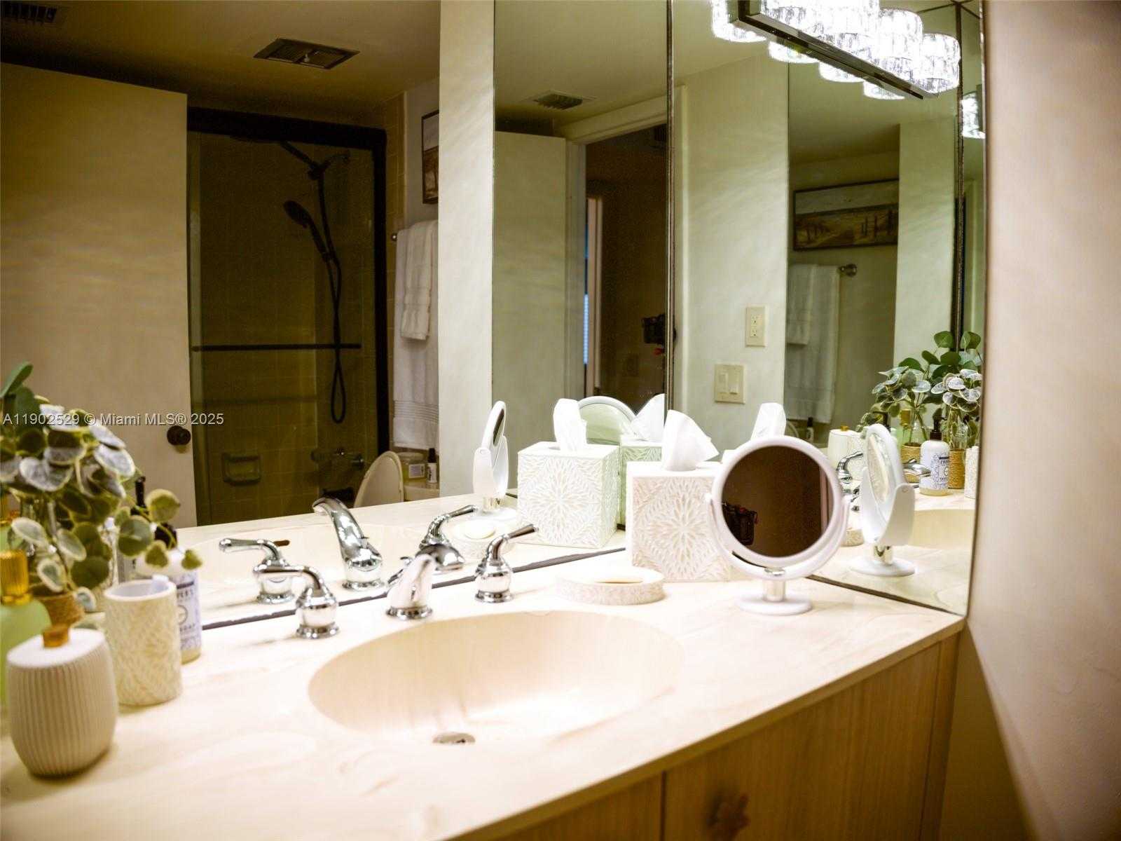 Small Image of 2165 GALLEON DR #G3, Vero Beach Number 18