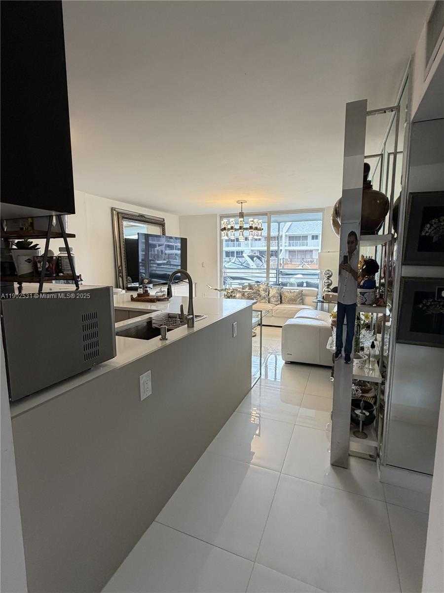 Small Image of 3550 NORTH EAST 169TH ST #107, North Miami Beach Number 10