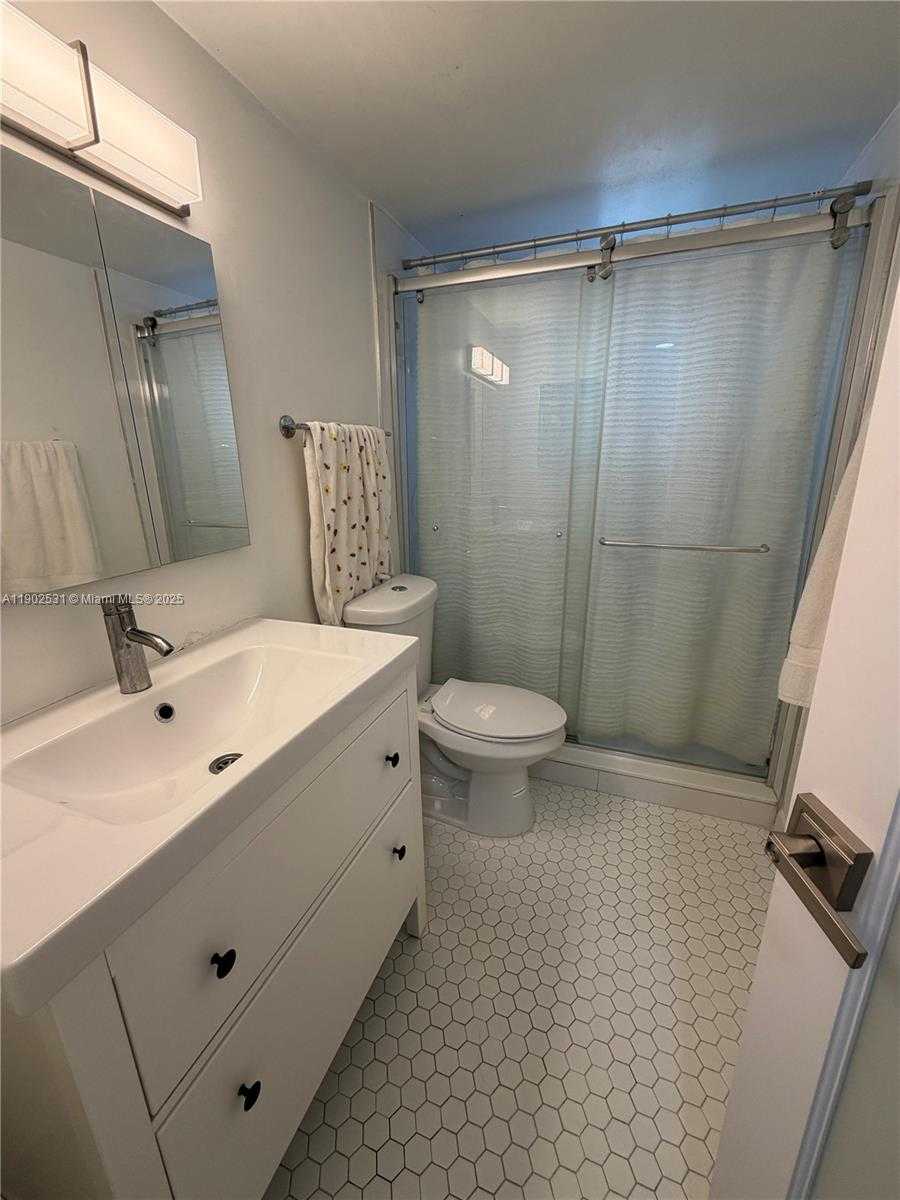 Small Image of 3550 NORTH EAST 169TH ST #107, North Miami Beach Number 20