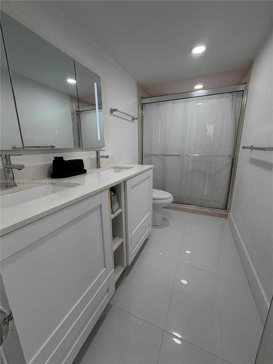 Small Image of 3550 NORTH EAST 169TH ST #107, North Miami Beach Number 21