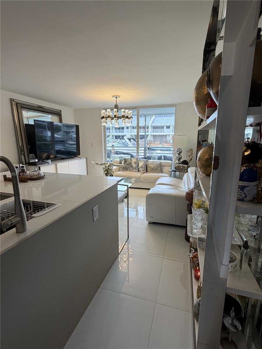 Small Image of 3550 NORTH EAST 169TH ST #107, North Miami Beach Number 9