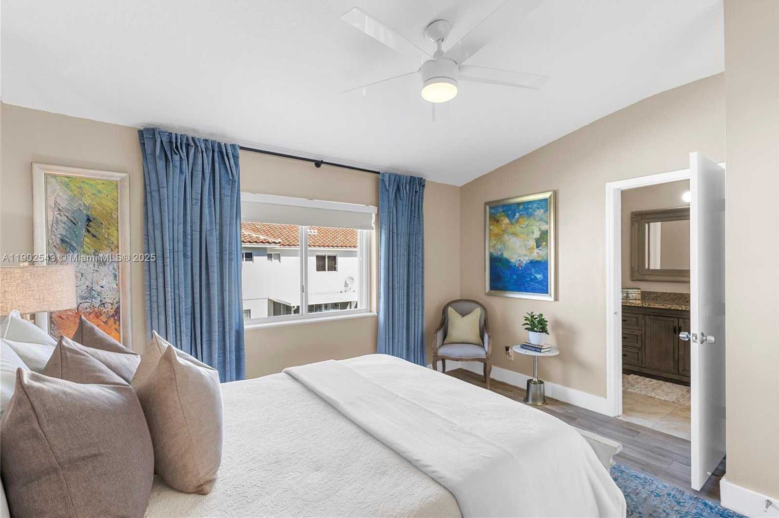 Small Image of 20867 NORTH WEST 1ST ST, Pembroke Pines Number 11