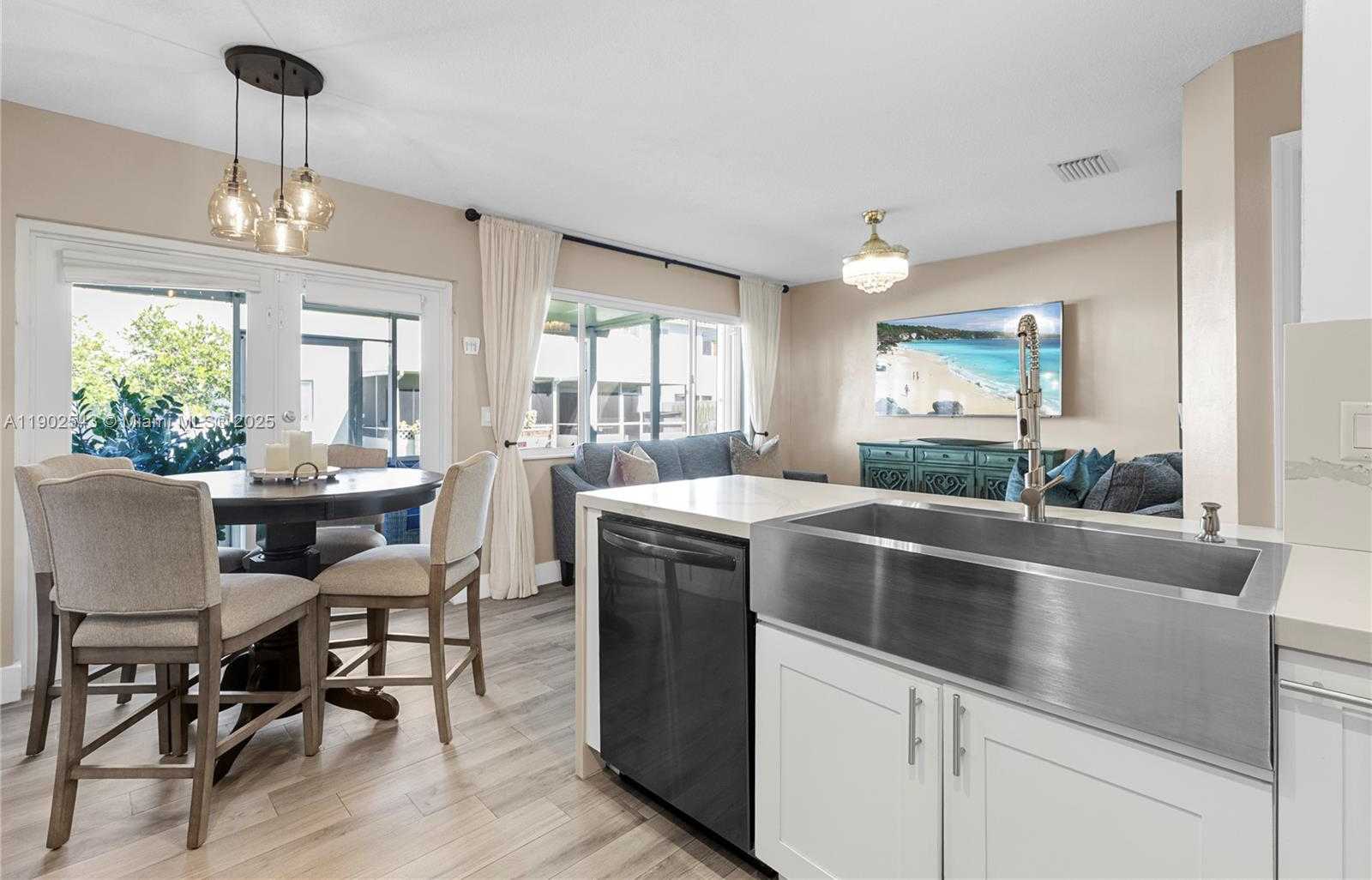 Small Image of 20867 NORTH WEST 1ST ST, Pembroke Pines Number 26