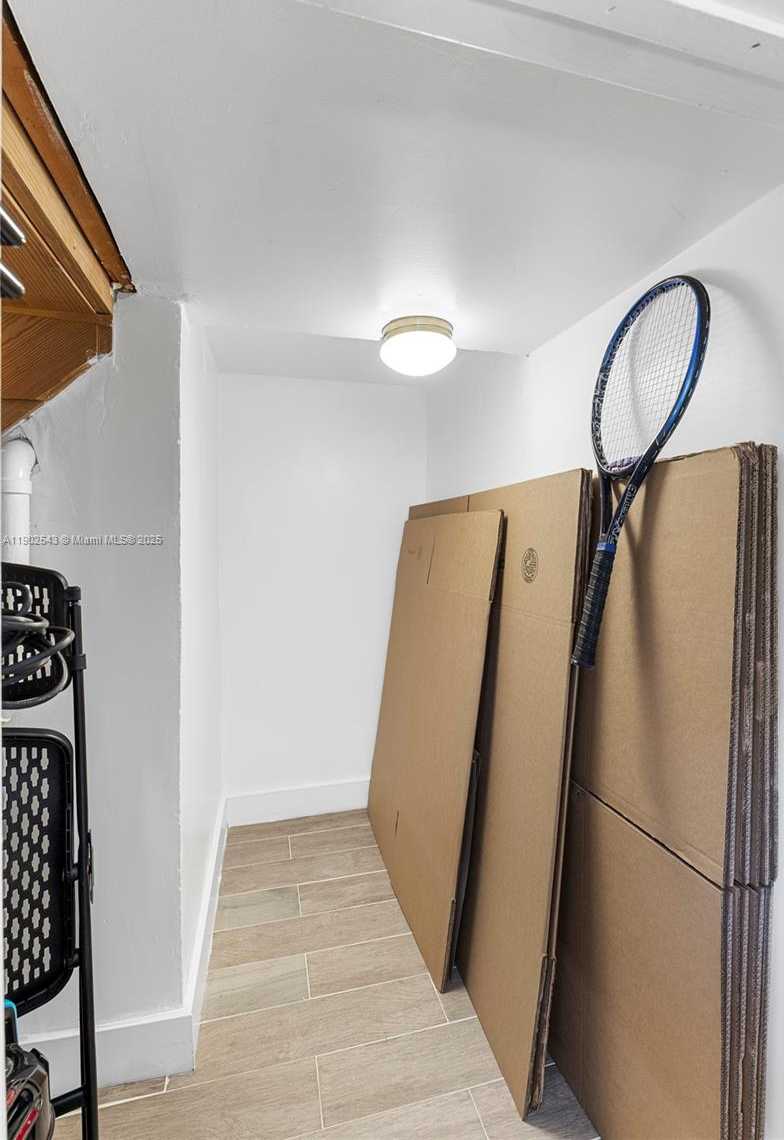 Small Image of 20867 NORTH WEST 1ST ST, Pembroke Pines Number 33