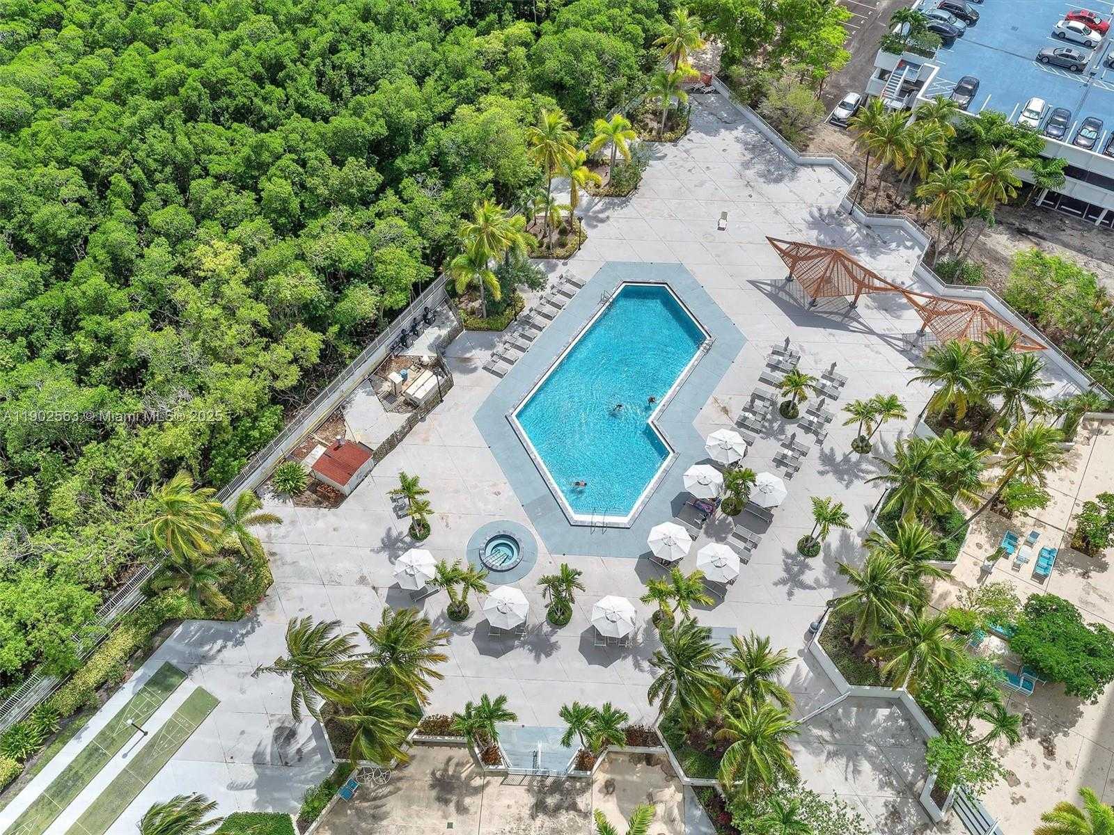 Small Image of 100 BAYVIEW DR #1901, Sunny Isles Beach Number 20