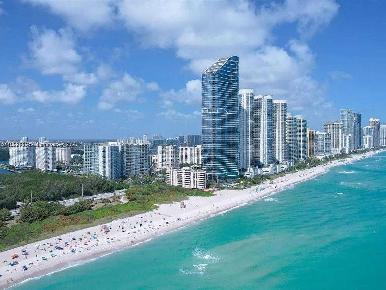 Small Image of 100 BAYVIEW DR #1901, Sunny Isles Beach Number 24