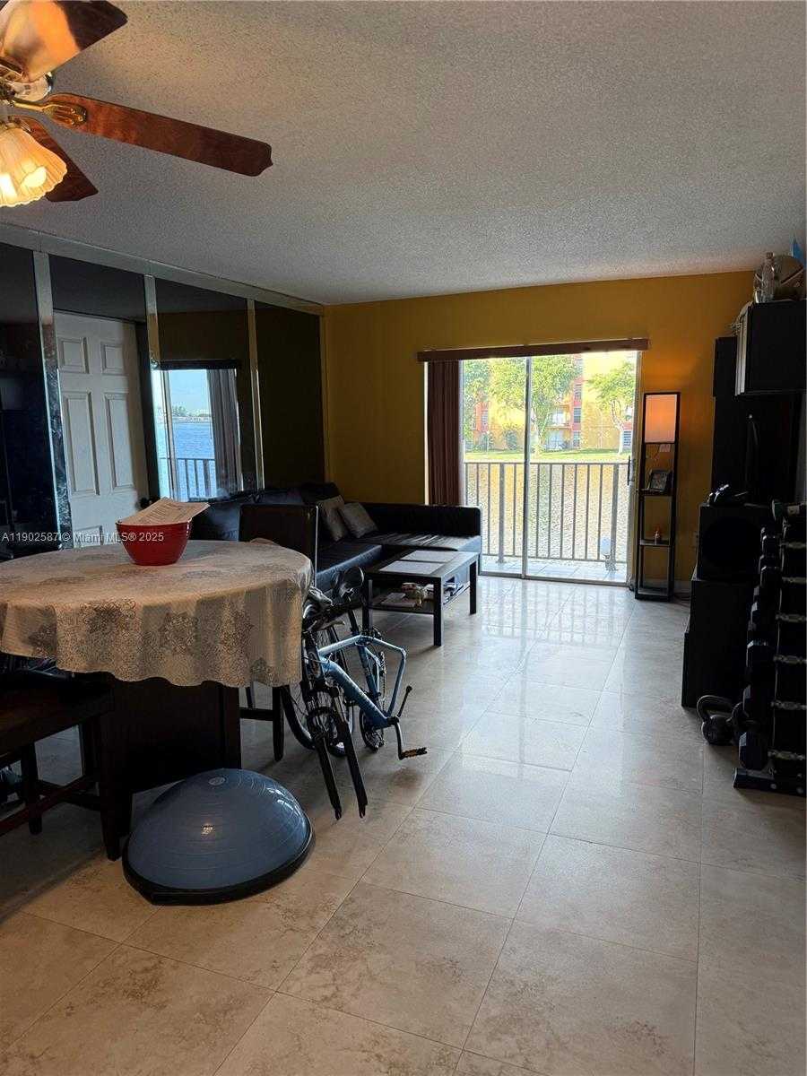 Small Image of 7 NORTH WEST 4705 NW #208-7, Miami Number 11