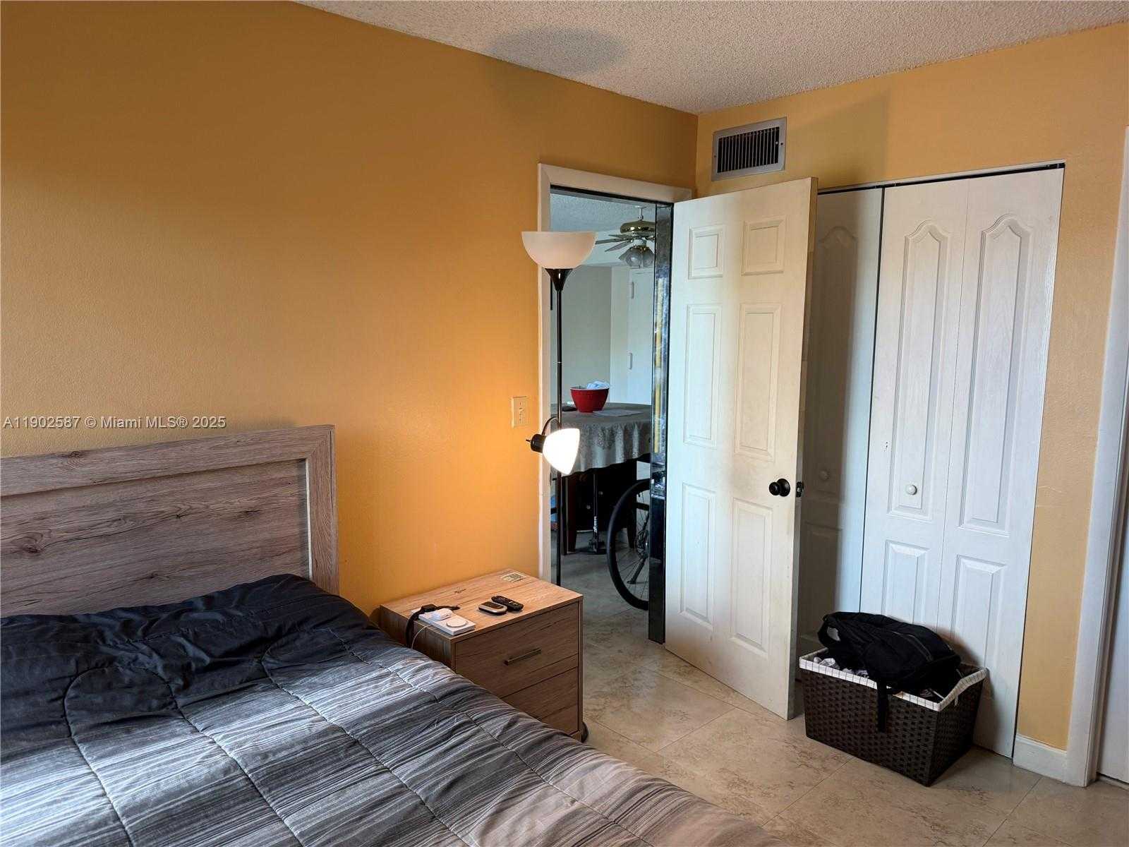 Small Image of 7 NORTH WEST 4705 NW #208-7, Miami Number 21