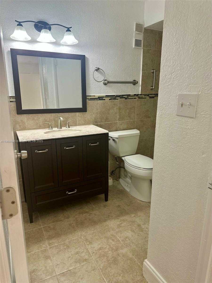 Small Image of 10581 SOUTH WEST 155TH CT #1214, Miami Number 16