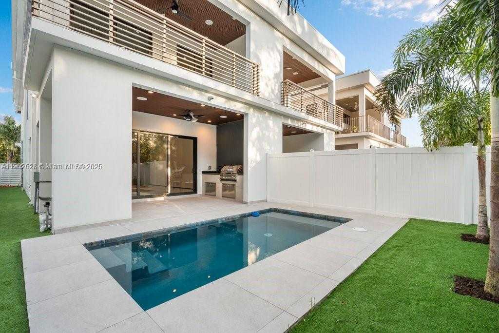 Small Image of 1215 NORTH EAST 11TH AVE #B, Fort Lauderdale Number 22