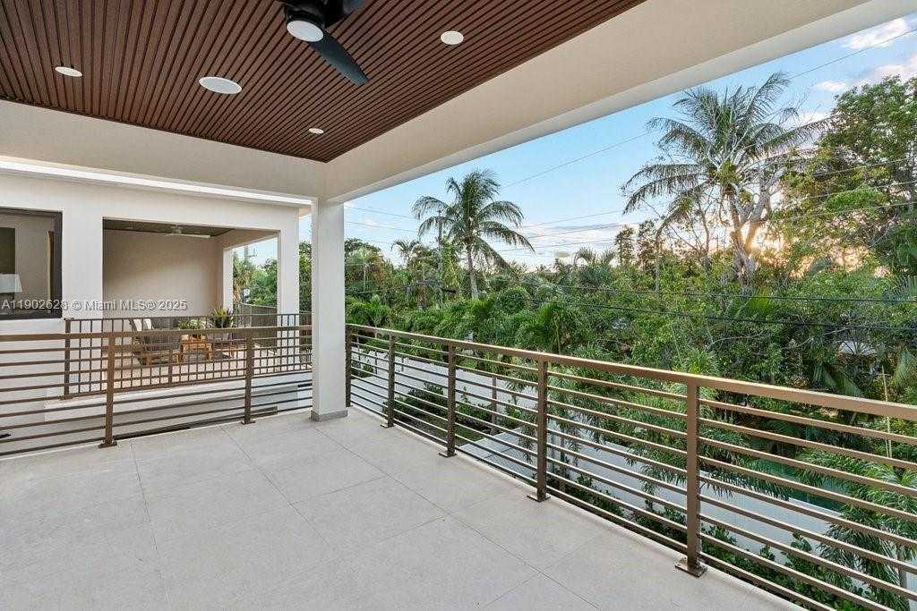 Small Image of 1215 NORTH EAST 11TH AVE #B, Fort Lauderdale Number 58