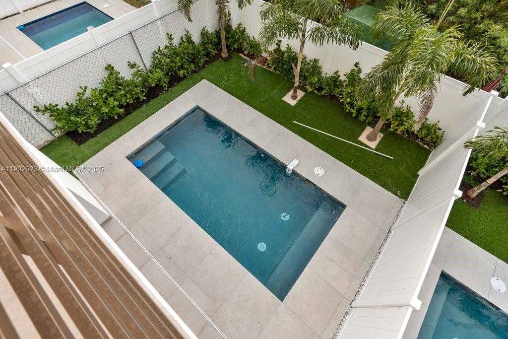 Small Image of 1215 NORTH EAST 11TH AVE #B, Fort Lauderdale Number 59