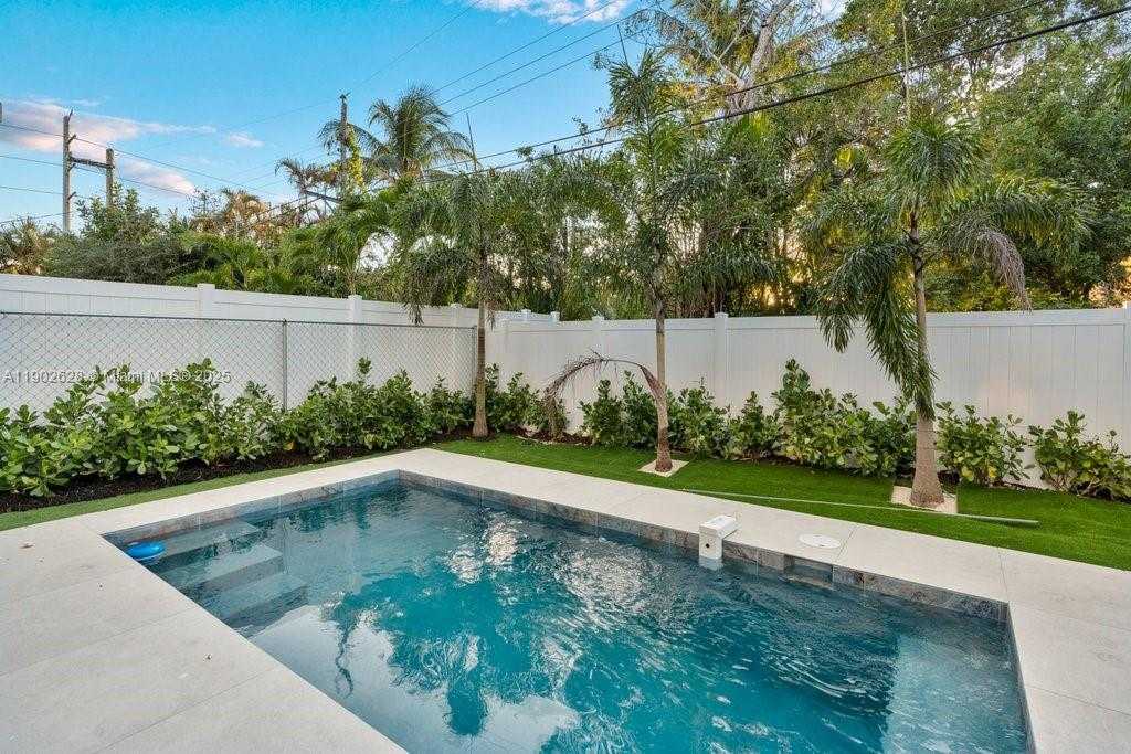 Small Image of 1215 NORTH EAST 11TH AVE #B, Fort Lauderdale Number 61