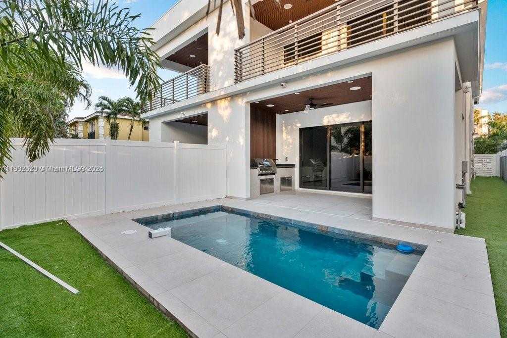 Small Image of 1215 NORTH EAST 11TH AVE #B, Fort Lauderdale Number 62