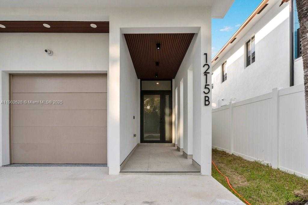 Small Image of 1215 NORTH EAST 11TH AVE #B, Fort Lauderdale Number 7